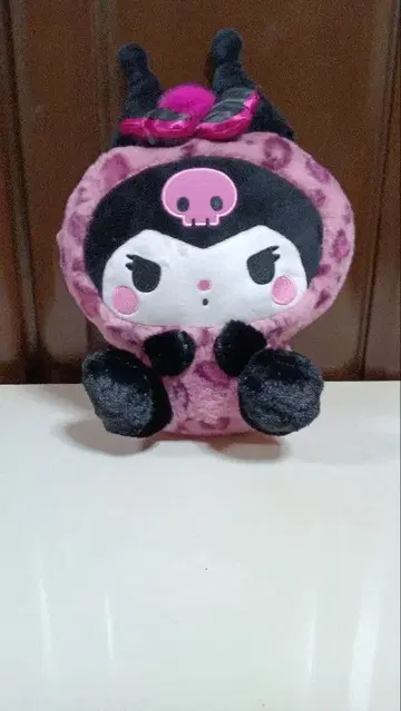 쿠로미 표범 무늬 봉제 인형 약 30cm