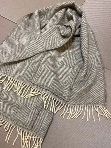 라푸안칸크리 포켓 숄 그레이 x 화이트