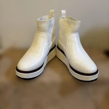 Pariwinky 화이트 부츠