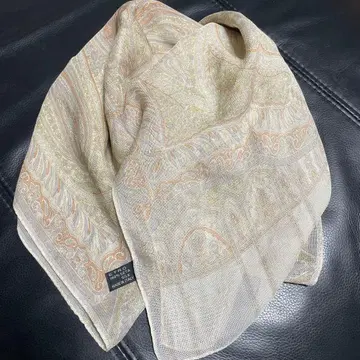 ETRO 100% 실크 페이즐리 무늬 스카프