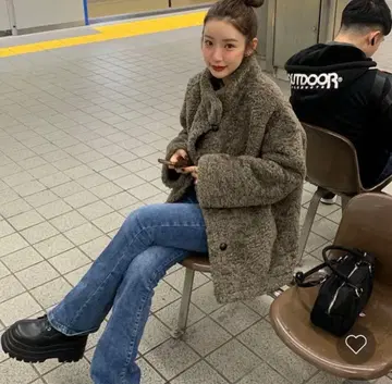 nugu CANIE 보아 버튼 하프 코트