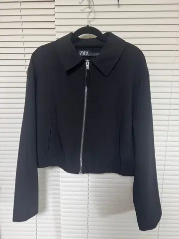 ZARA 블랙 크롭 자켓 L