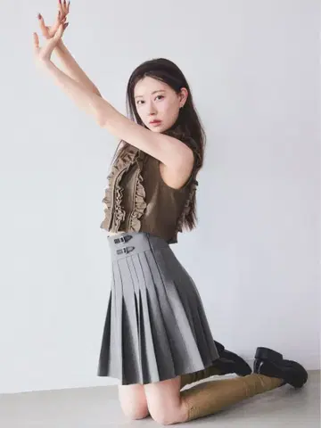 체크 무늬 플리츠 스커트 벨트 포함