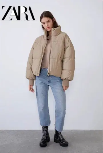 ZARA 숏 기장 다운 자켓