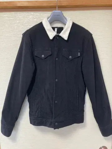 FACTOTUM 보아 자켓