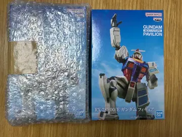 GUNDAM NEXTFUTURE PAVILION RX-78F00/E 2점