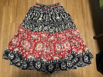 JESSIE 꽃무늬 플레어 스커트