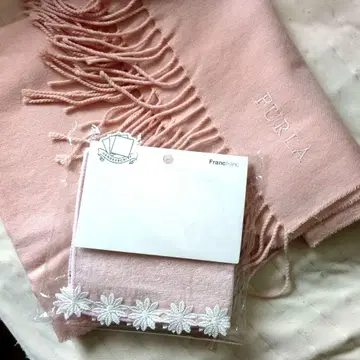 머플러 (FURLA) + 프랑프랑 타월 손수건