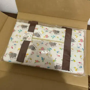 새상품 미야자키규 헬로키티 보냉 백 쇼핑백