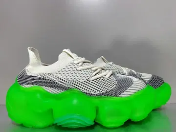 grounds 볼륨 밑창 스니커즈 28cm 양호!