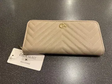 [ 미사용 새상품 ] CECIL McBEE 퀼팅 장지갑 베이지