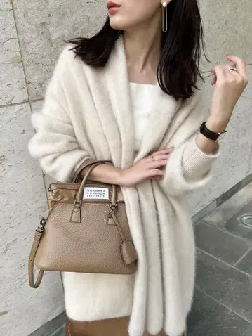 라쿤 숄카라 가디건 아이보리 anuans 아뉴앙스