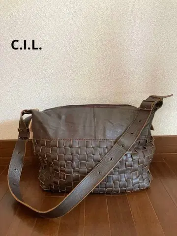 C.I.L. 클래스 워시 가죽 메쉬 2way 숄더 다크 브라운