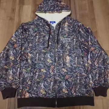 [ 새상품급 ] LFYT 카모 패턴 지퍼 후드티