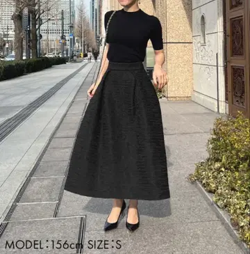 컨디션 최상 JENNE 오간자 볼륨 스커트 블랙