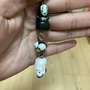 센과 치히로의 행방불명 스트랩 3개 세트