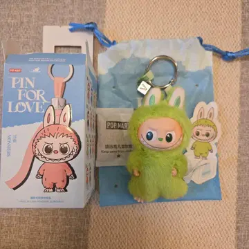 정품 POP MART PIN FOR LOVE 시리즈 봉제 인형 [ V ]
