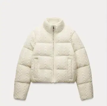 도트 무늬 퀼팅 아노락 케이블 니트풍 다운 자켓 ZARA