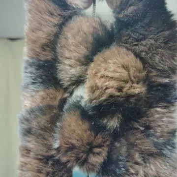 문배트 퍼 소재 롱 머플러 여성용