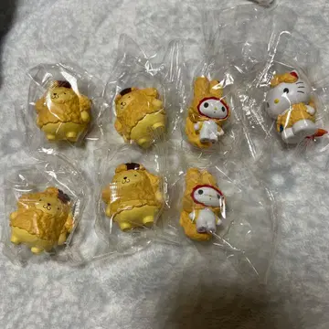 덴푸라 시나모롤 마이멜로디 헬로키티 캡슐 토이 7개 세트