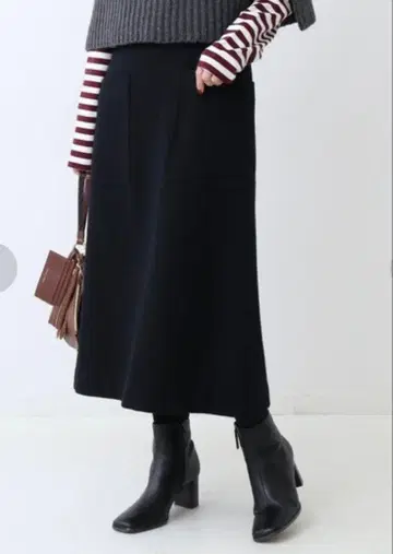 Spick & Span 비버 멜톤 트라페즈 스커트