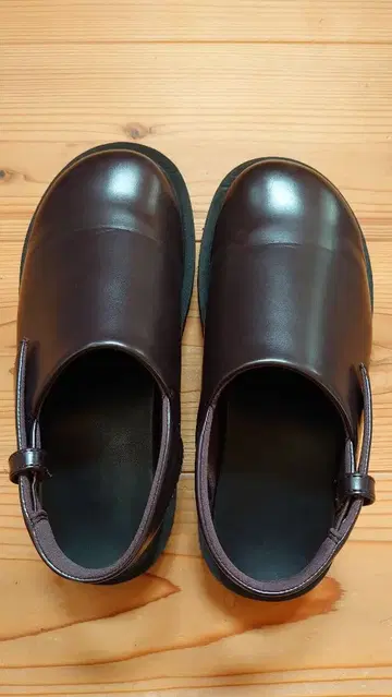 유니클로 C 크로그 주스 M