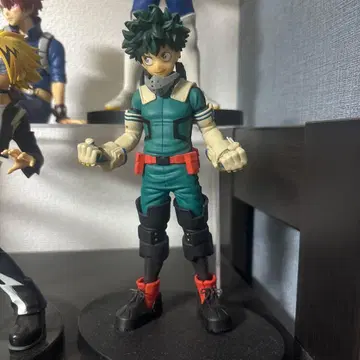 나의 히어로 아카데미아 데쿠 피규어