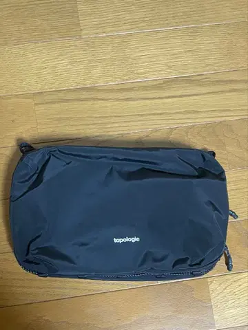 토폴로지 보틀 사코슈