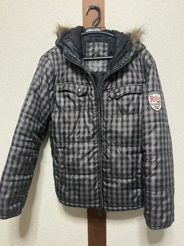 RUSS-K 후드 부착 다운 자켓 그레이 계열 체크