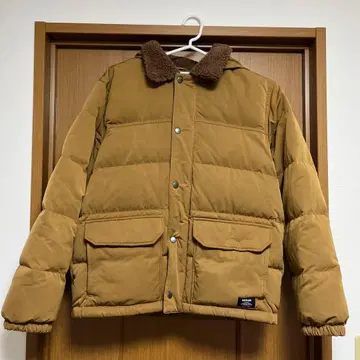 보아 카라 부착 브라운 다운 자켓