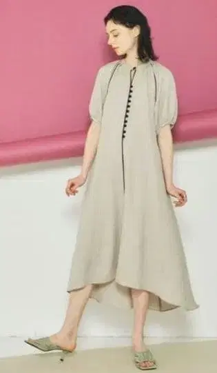 INella 러스틱 트림 원피스