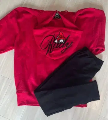 Rady 마이멜로디 콜라보 셋업 M 사이즈