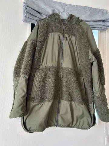 워크맨 몬스터 후드티 FLAME TECH