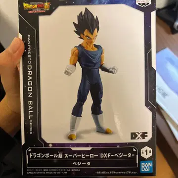드래곤볼 베지터 슈퍼히어로 피규어