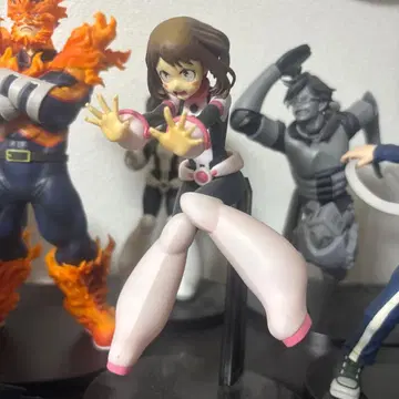 나의 히어로 아카데미아 우라라카 오챠코 피규어