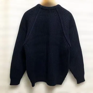 odds on (이세이 미야케) 두꺼운 원단 스웨터 레트로