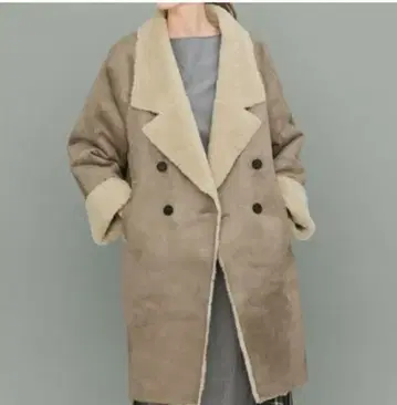 KBF 페이크 무스탕 코트 그레이지