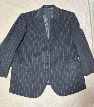 Eikokuya 영국야 그레이 스트라이프 테일러드 자켓