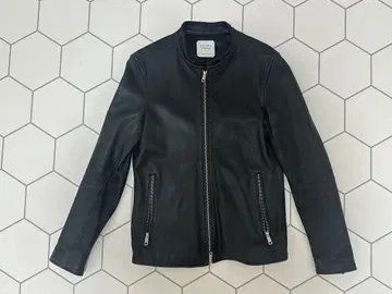 UNITED TOKYO 블랙 가죽 자켓