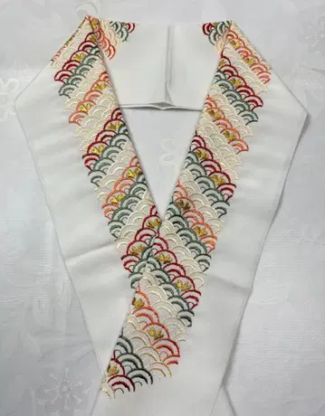 미사용 t-021 장식용 깃 자수 후리소데 성인식 청해파