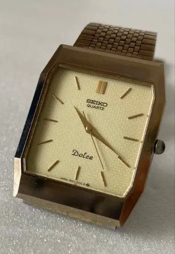 세이코 SEIKO 돌체 빈티지 쿼츠 손목시계