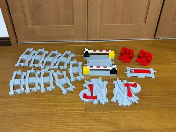 레고 듀플로 10882 놀이가 펼쳐지는! 건널목 레일 세트