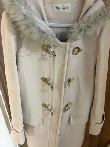 MICH MASH 퍼 포함 더플 코트 베이지