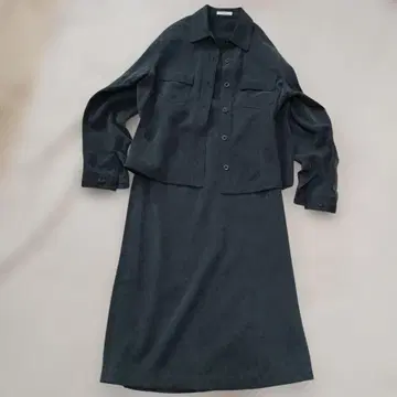 피노레제 스웨이드풍 셋업 M 사이즈 시착만 한 상품