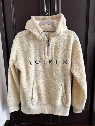 XGIRL 보아 자켓 아이보리