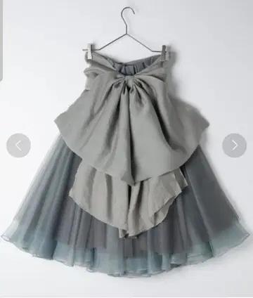 노기자카 의상 라벨에튀드 BIG 리본 odette 튤 스커트