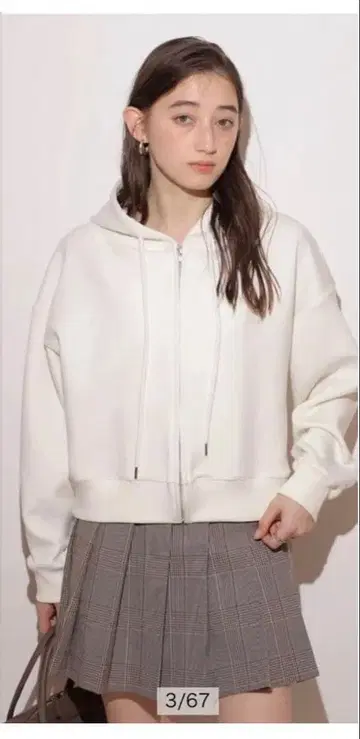 Rirandture 로고 자수 후디 후드티 화이트