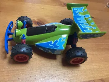 토이 스토리 RC 피규어