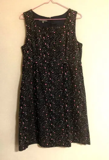 로라 애슐리 원피스 블랙 꽃무늬 코튼 코듀로이