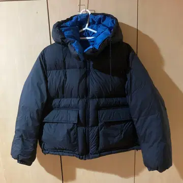 JW ANDERSON 후드 부착 다운 자켓 M 사이즈 네이비/블루